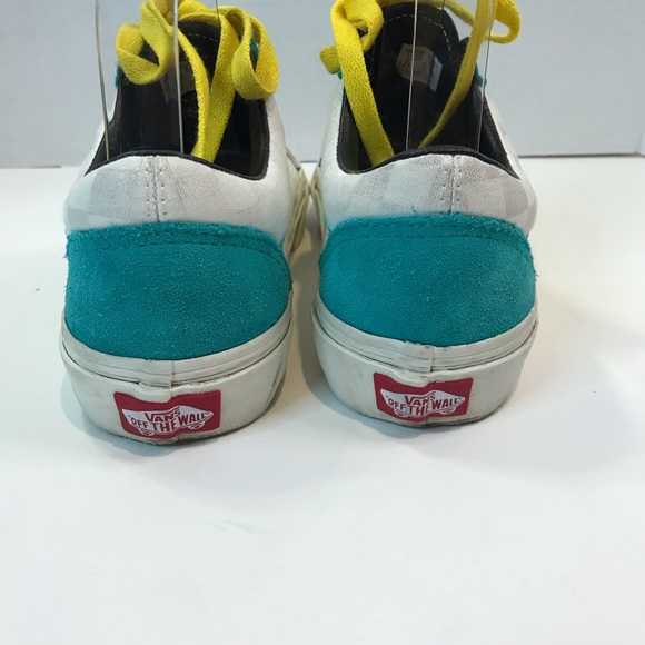 Vans - Picture 3 of 9